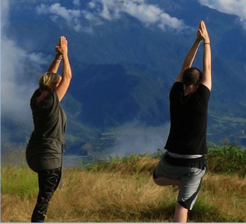 Yoga-in-mountain